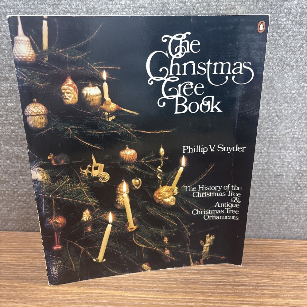The Christmas Tree Book: 2 A Studio book Phillip V.‎ Snyder Paperback History